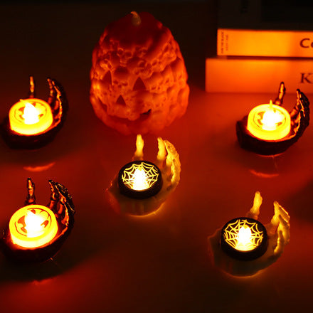 palms hold candle lamp - 1 PC