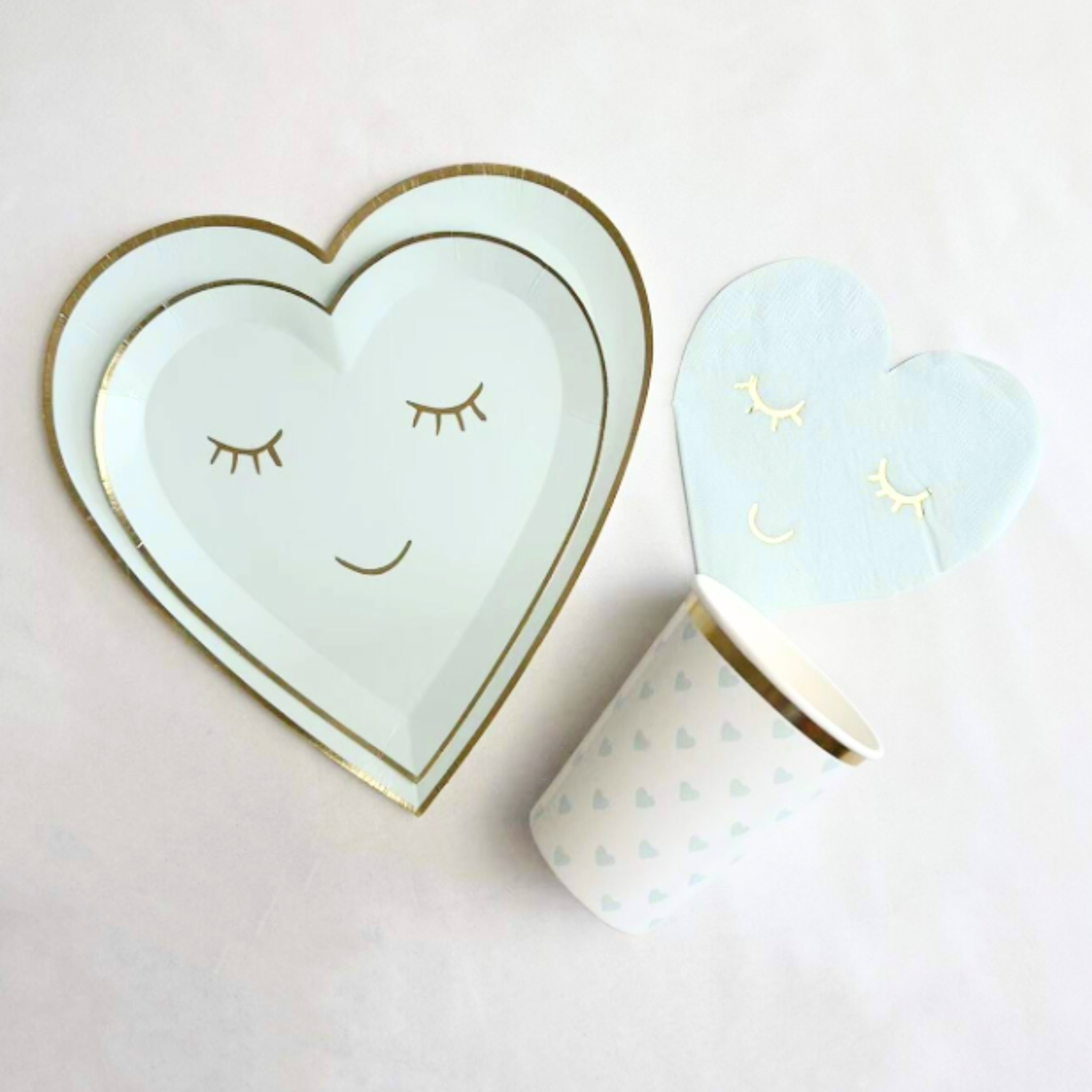 Baby Blue Heart-Shaped Tableware Set