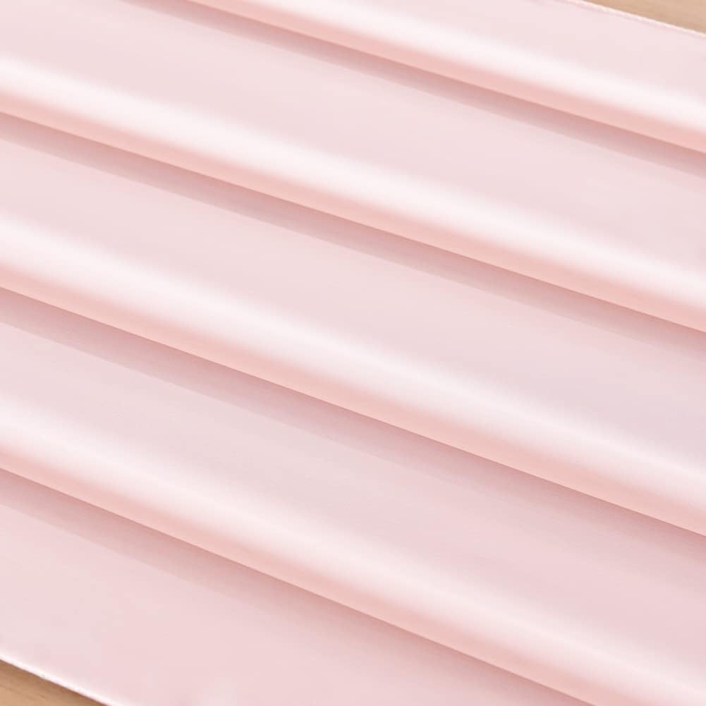 Light pink table Runner