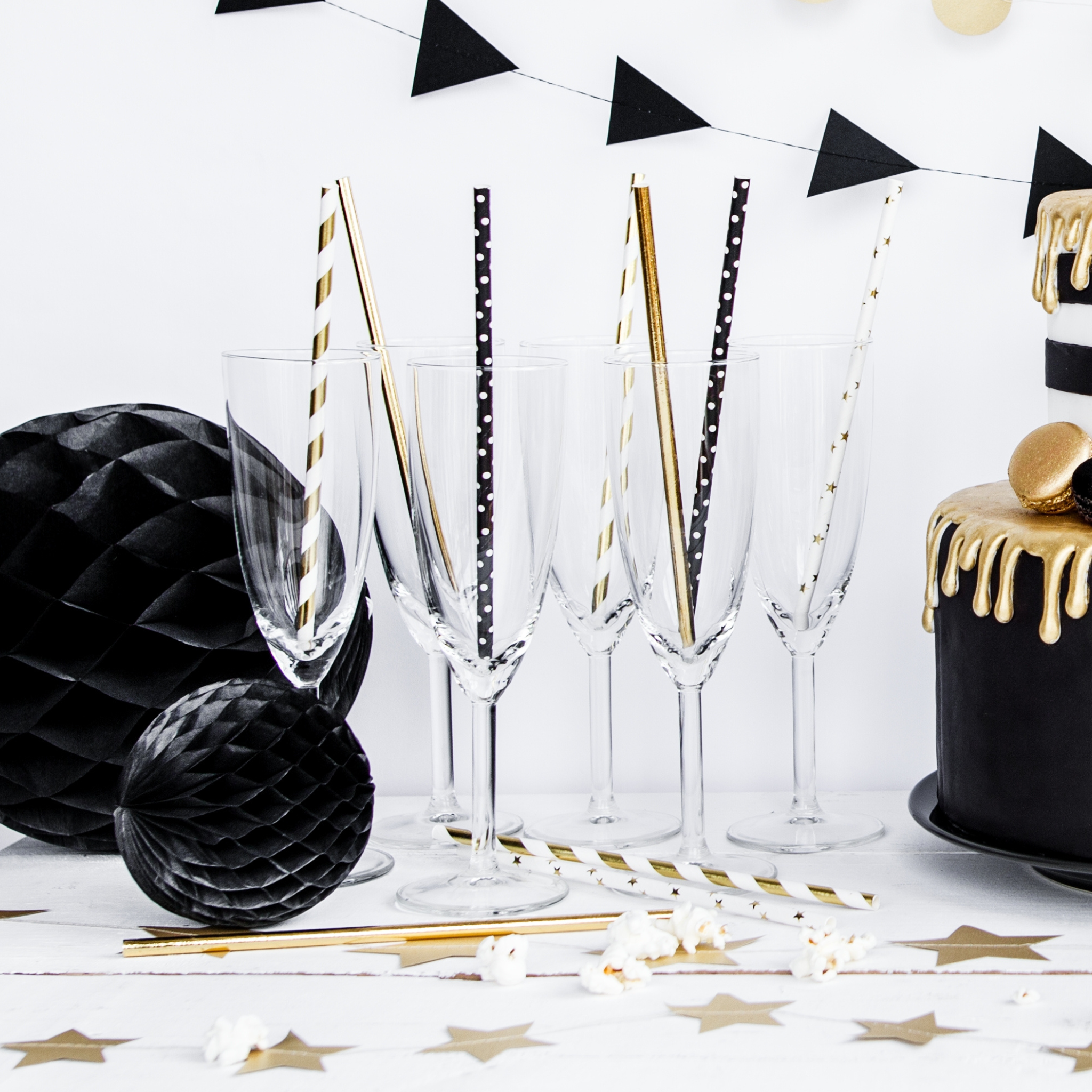 Golden Shimmer Paper Straws Set