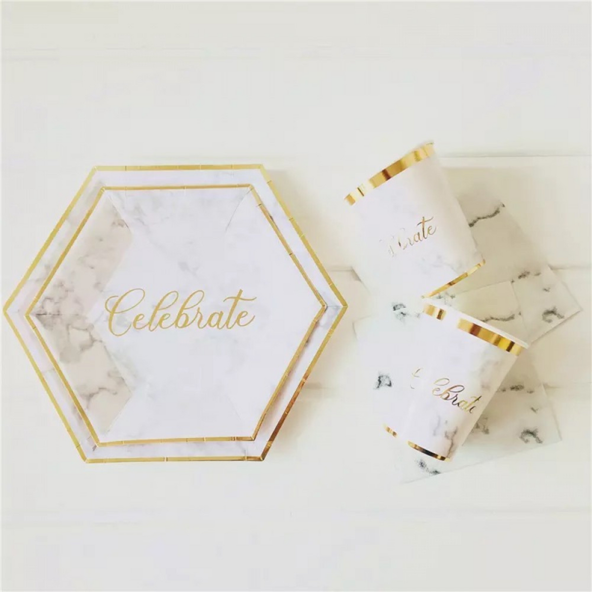 White Marble Pattern with Gold Stripe 10 Inch Paper Plates Set