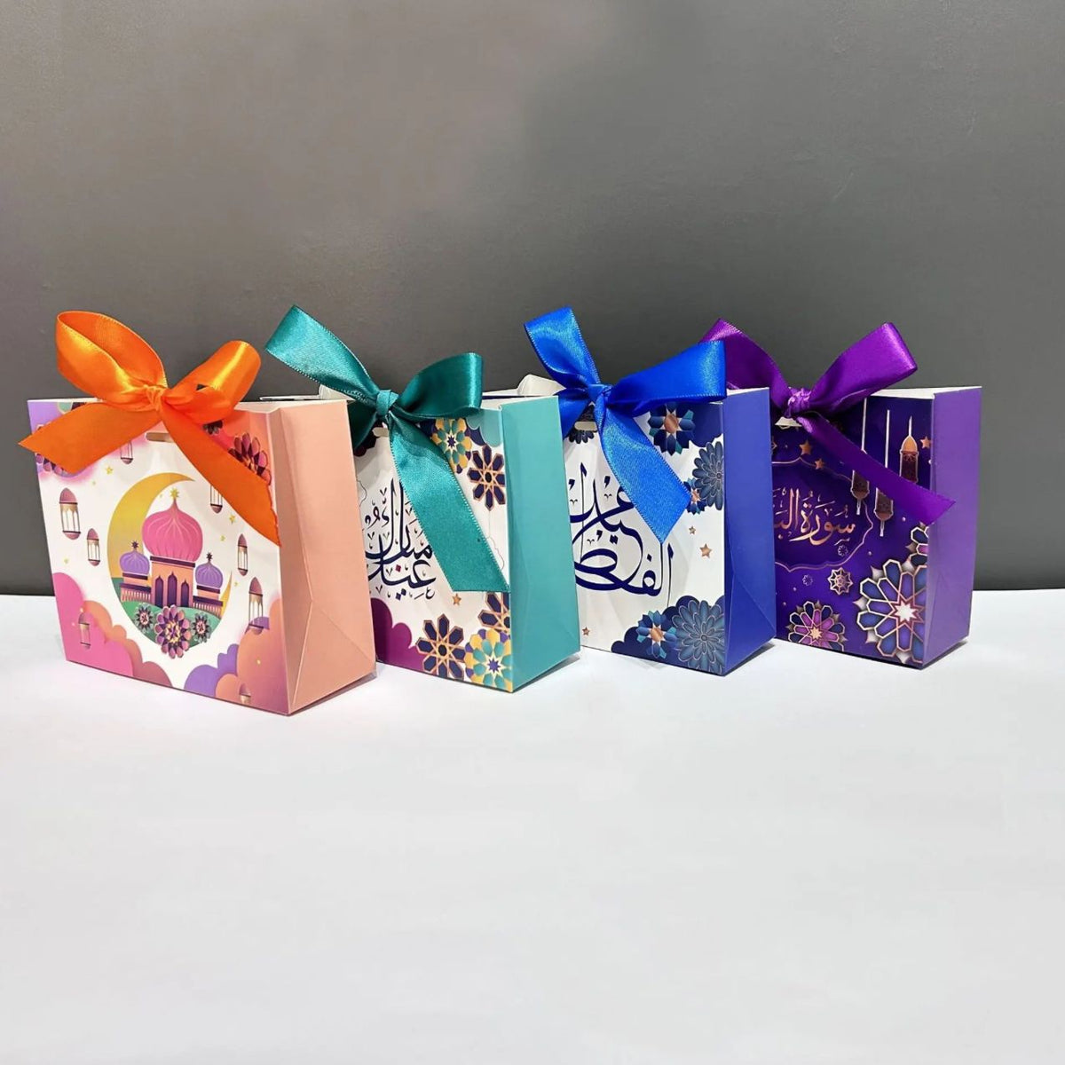 Ramadan Ribbon Eid Mubarak Gift Box - 4 Pcs (without candy)