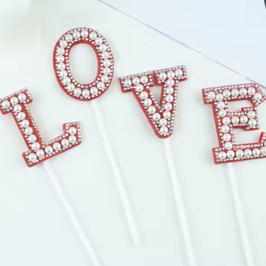 Pearl "Love" Cup Cake Toppers