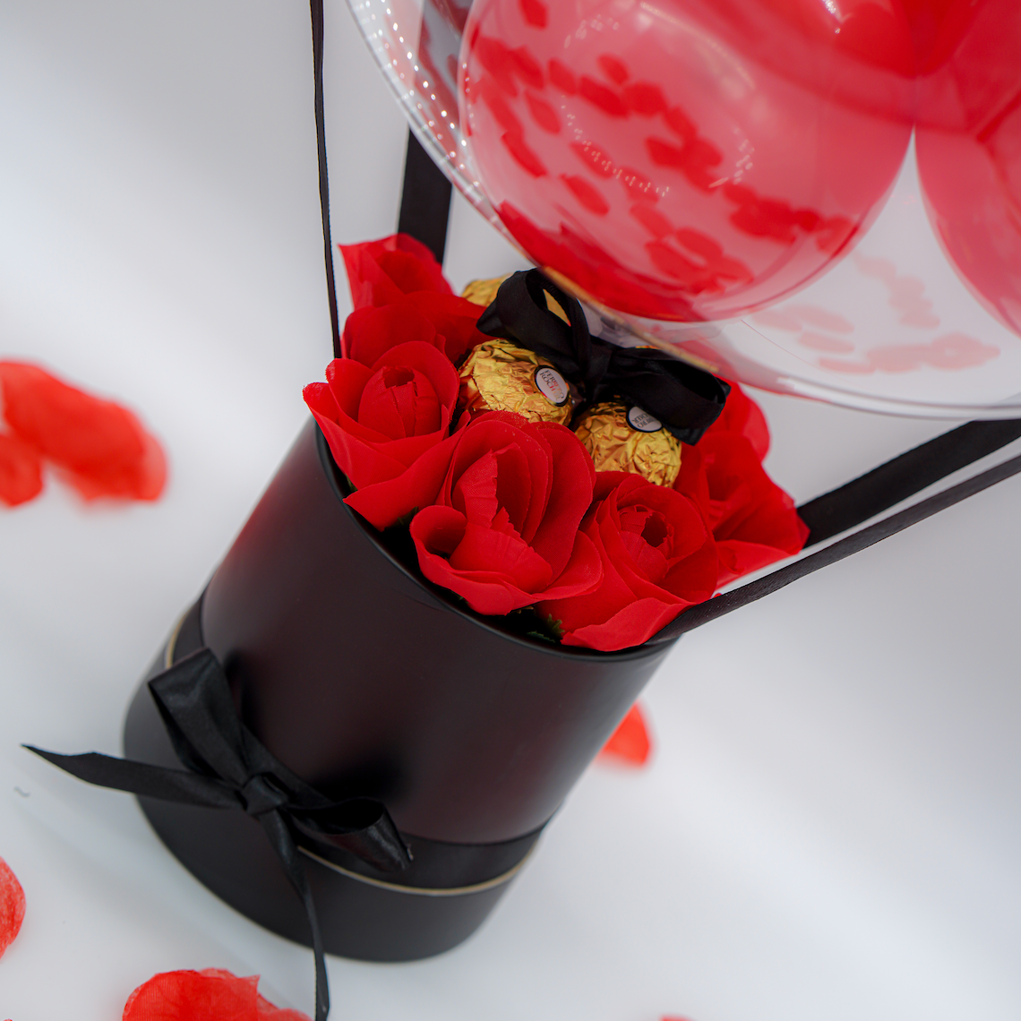 Valentines Balloon Arrangment with special Message